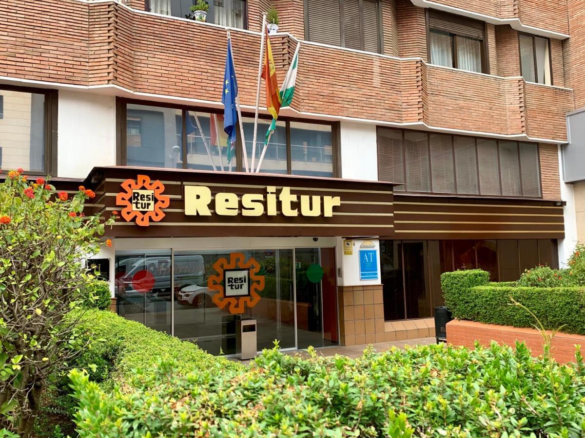 Apartamentos RG Resitur Sevilla Exterior foto